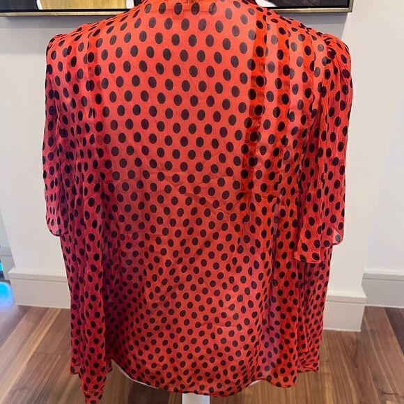 Diane vonFurstenberg blouse - Picture 7 of 9